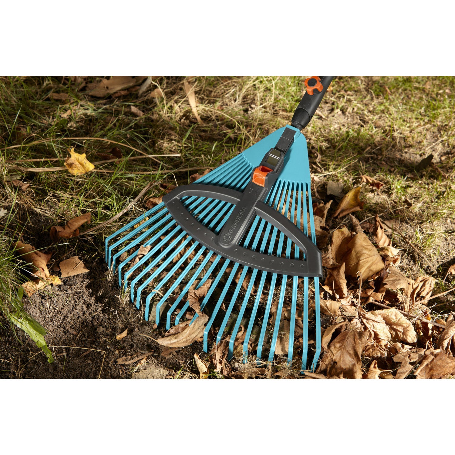 Escoba De Plastico Graduable Combisystem Gardena